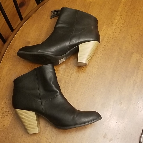 Black ankle boots - Picture 4 of 8